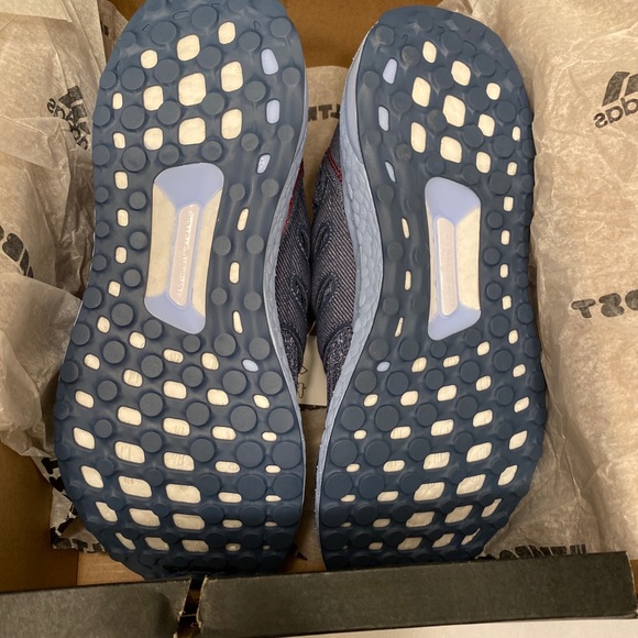 Adidas Ultra Boost Tech Ink Glow Blue Size 5.5 - Picture 2 of 11